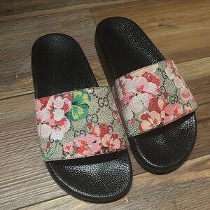 Floral Slides